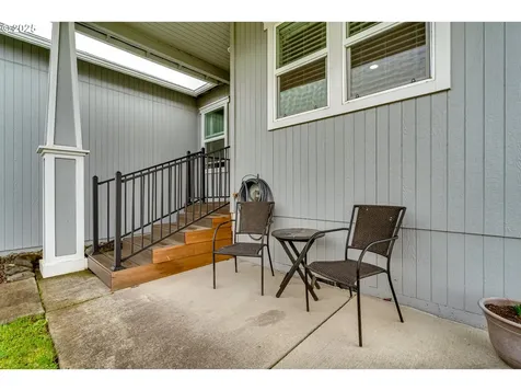 6037 Orchid Lane Springfield OR 97478