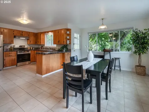 2625 Potter Street Eugene OR 97405