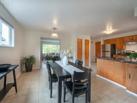 2625 Potter Street Eugene OR 97405