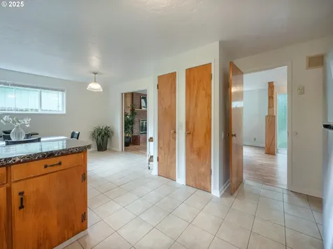 2625 Potter Street Eugene OR 97405
