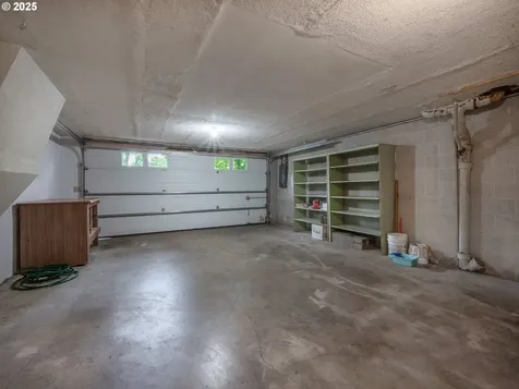 2625 Potter Street Eugene OR 97405