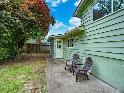 2625 Potter Street Eugene OR 97405