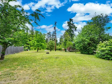 2625 Potter Street Eugene OR 97405