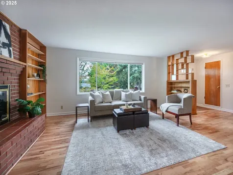 2625 Potter Street Eugene OR 97405
