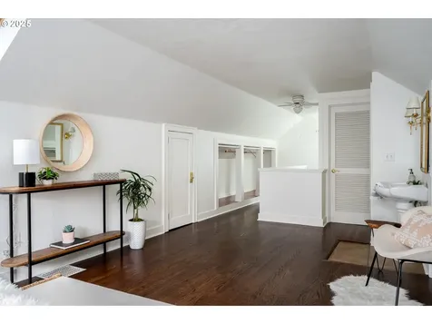 1969 SE 25th Avenue Portland OR 97214