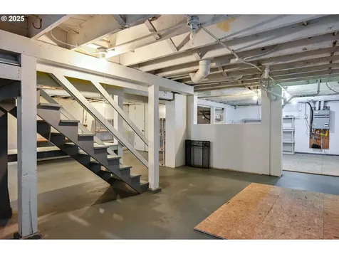 1969 SE 25th Avenue Portland OR 97214