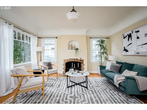 1969 SE 25th Avenue Portland OR 97214