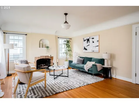 1969 SE 25th Avenue Portland OR 97214