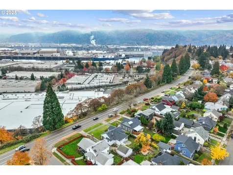 4703 N Willamette Boulevard Portland OR 97203