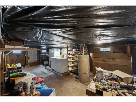 246 D Street Coos Bay OR 97420