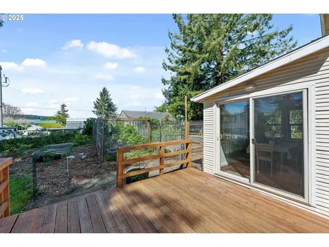 246 D Street Coos Bay OR 97420