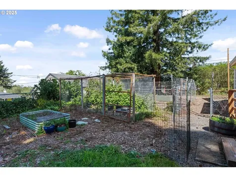 246 D Street Coos Bay OR 97420