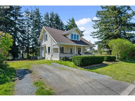 246 D Street Coos Bay OR 97420