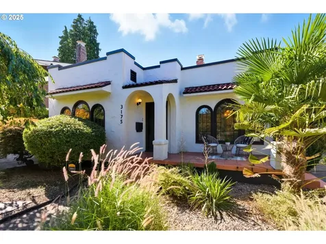3175 NE Regents Drive Portland OR 97212