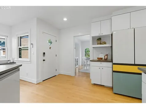 3175 NE Regents Drive Portland OR 97212