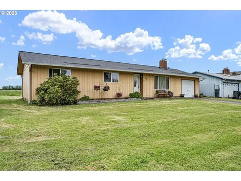 375 Park Lane Harrisburg OR 97446