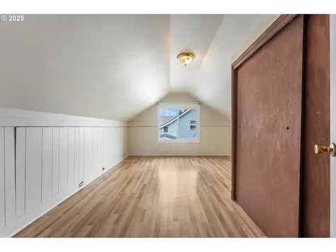 1432 NE Rosa Parks Way Portland OR 97211