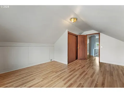1432 NE Rosa Parks Way Portland OR 97211