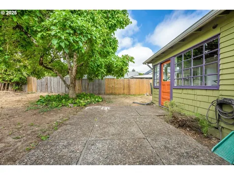 1432 NE Rosa Parks Way Portland OR 97211