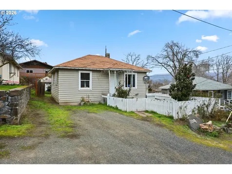 1309 Perkins Street The Dalles OR 97058