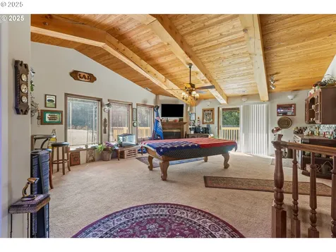 913 Starveout Creek Road Azalea OR 97410