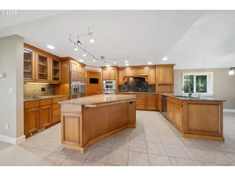 10151 SW Lancaster Road Portland OR 97219