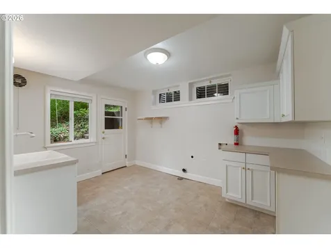 10151 SW Lancaster Road Portland OR 97219