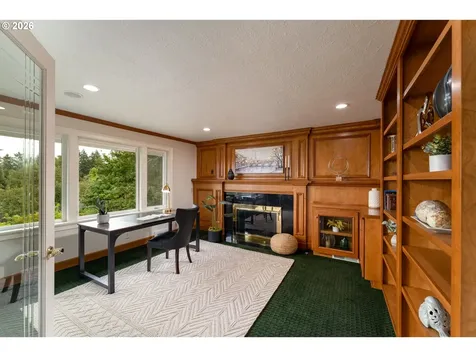 10151 SW Lancaster Road Portland OR 97219