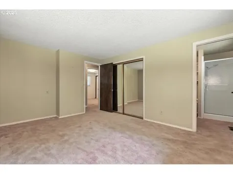 8808 NE 379th Street La Center WA 98629