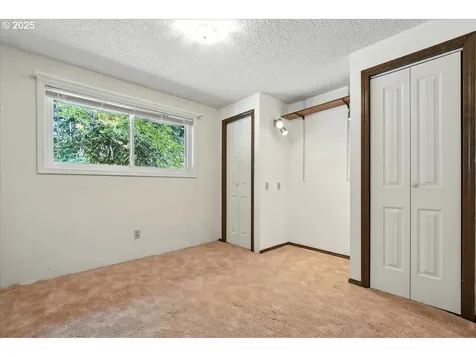 8808 NE 379th Street La Center WA 98629
