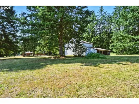 8808 NE 379th Street La Center WA 98629