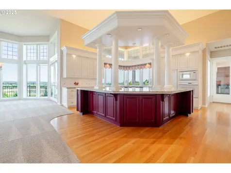 1904 NW Eagles Ridge Lane Albany OR 97321