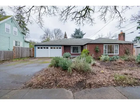 1770 D Street NE Salem OR 97301