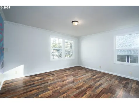 1816 SE Eddy Street Roseburg OR 97470