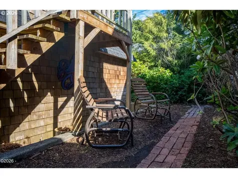 5460 Palisades Drive Lincoln City OR 97367