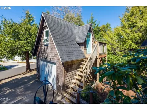 5460 Palisades Drive Lincoln City OR 97367