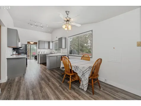 2413 NW 111th Street Vancouver WA 98685