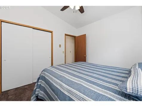 2413 NW 111th Street Vancouver WA 98685