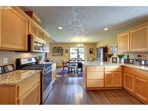 332 SW Kalmia Avenue Warrenton OR 97146