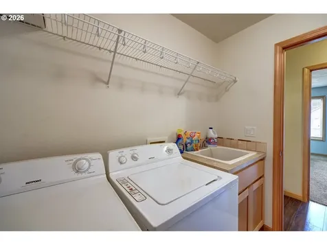 332 SW Kalmia Avenue Warrenton OR 97146