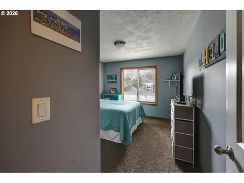 332 SW Kalmia Avenue Warrenton OR 97146