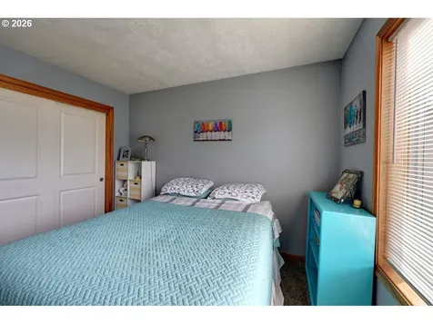 332 SW Kalmia Avenue Warrenton OR 97146