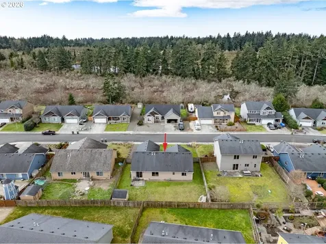 332 SW Kalmia Avenue Warrenton OR 97146
