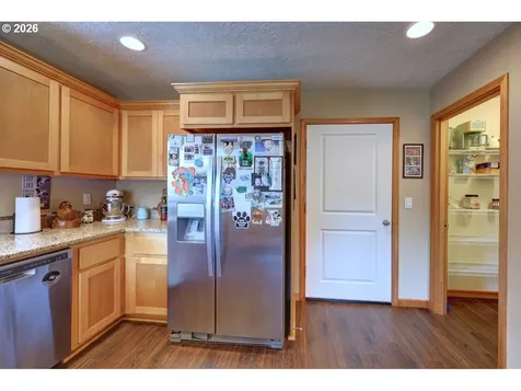 332 SW Kalmia Avenue Warrenton OR 97146