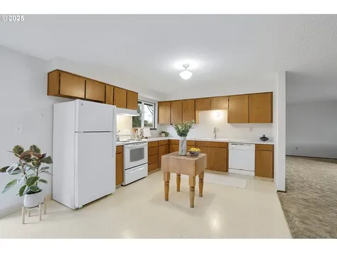 1301 NE 10th Avenue Hillsboro OR 97124