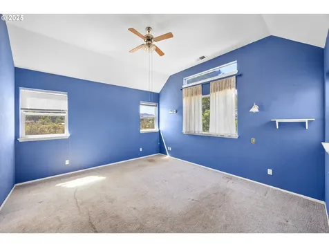 360 Capital Lane Roseburg OR 97471