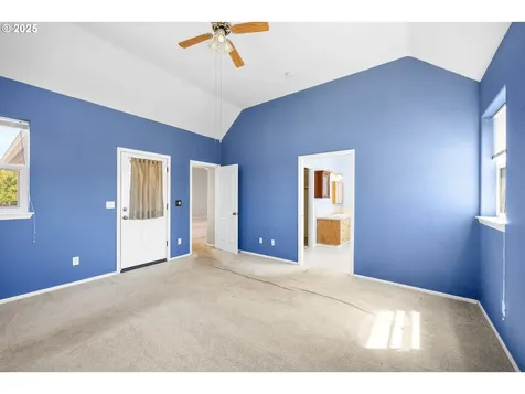 360 Capital Lane Roseburg OR 97471