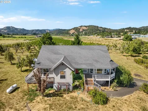 360 Capital Lane Roseburg OR 97471