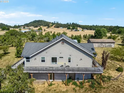 360 Capital Lane Roseburg OR 97471