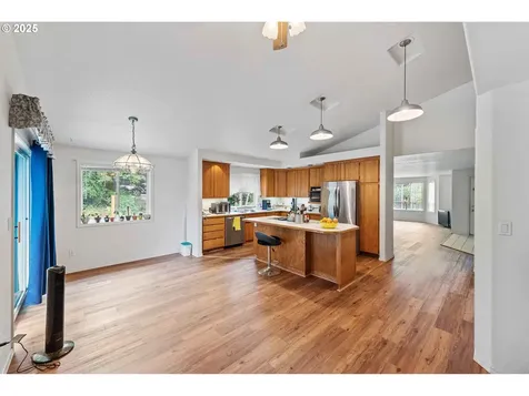 925 Chickses Drive Coos Bay OR 97420